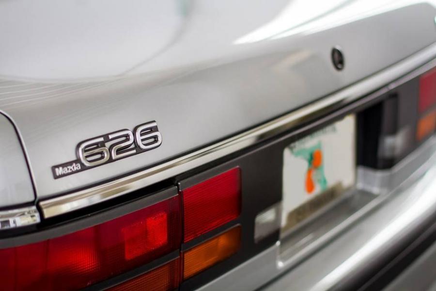 Mazda 626 1991 года  (фото 29 из 36)